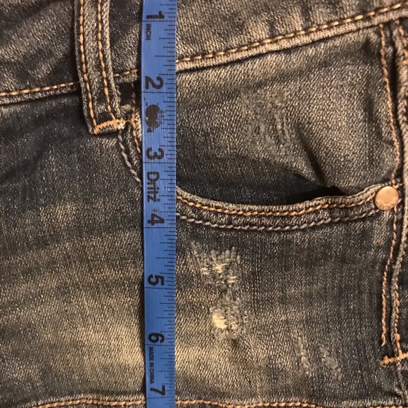 Decree denim shorts! - Picture 5 of 6